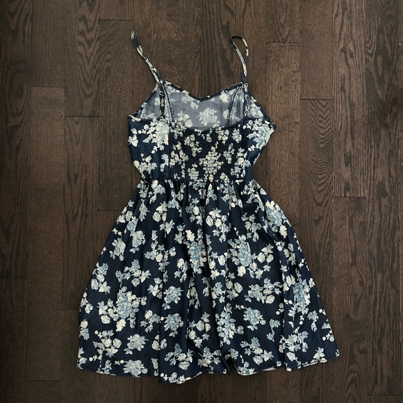 Floral Summer Dress - Picture 2 of 4